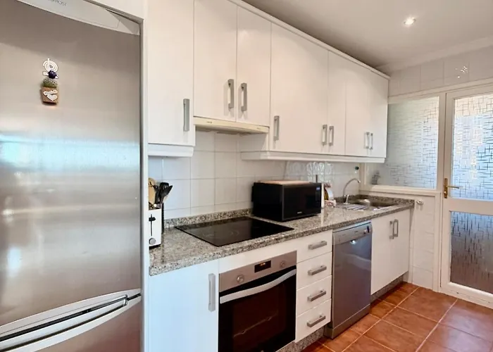 Port Ii Seaviews - Eaw Homes Apartment *